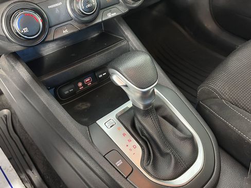 Used 2021 Kia Forte LXS image 28