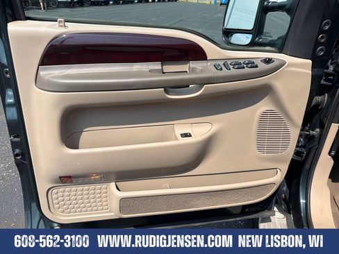 Used 2003 Ford Excursion Limited AWD/4WD image 10