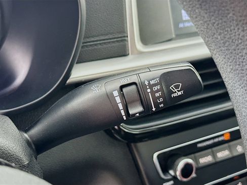 Used 2020 Kia Optima LX FWD image 20