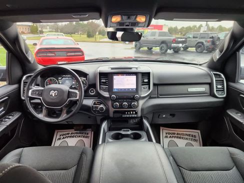 Used 2022 RAM 1500 Big Horn image 17