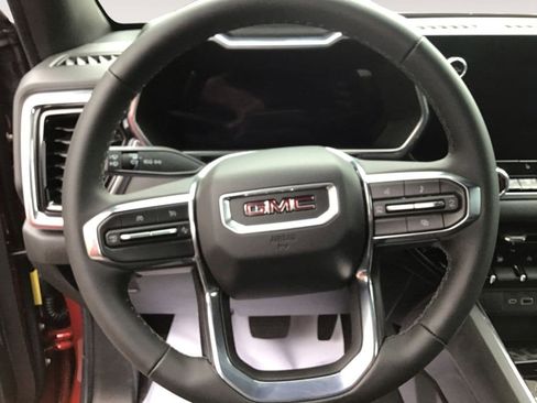 New 2025 GMC Canyon Elevation w/ Convenience Package image 15