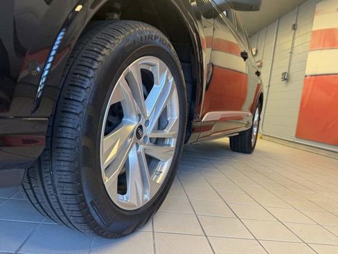 Used 2023 Audi Q7 3.0T Premium Plus w/ Premium Plus Package AWD/4WD image 10