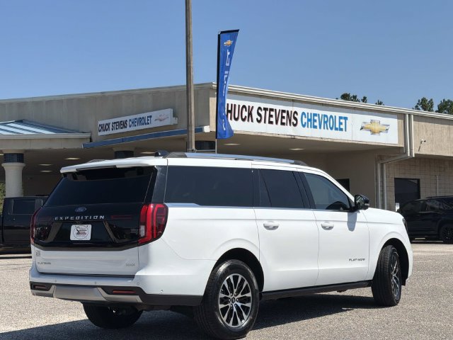 Used 2025 Ford Expedition Max Platinum AWD/4WD image 9