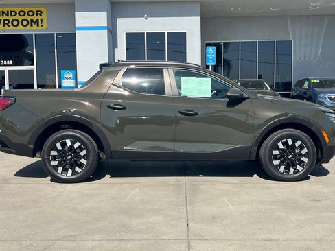 Used 2025 Hyundai Santa Cruz SEL AWD/4WD image 3