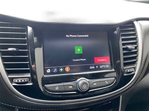 Used 2021 Chevrolet Trax LT w/ Driver Confidence Package image 21