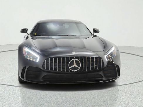Used 2018 Mercedes-Benz AMG GT R image 2