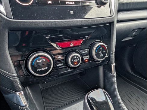 Used 2022 Subaru Forester Touring image 15