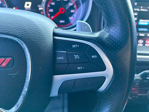 Used 2018 Dodge Charger SXT Plus RWD image 18