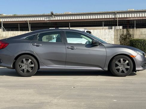 Used 2016 Honda Civic LX image 9