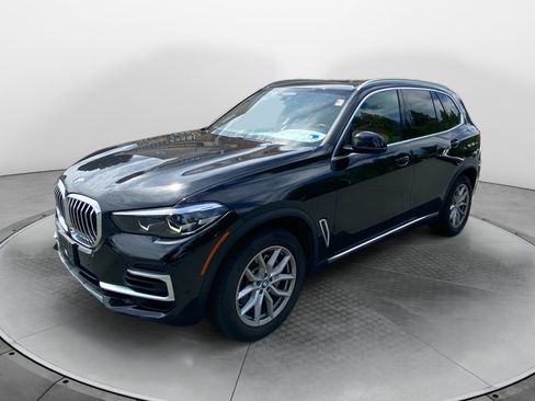 Used 2022 BMW X5 xDrive40i AWD/4WD image 3