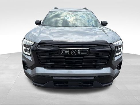 New 2026 GMC Terrain Elevation w/ Elevation Premium Package FWD image 2