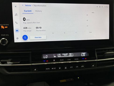 Used 2025 Toyota Sienna XSE FWD image 35