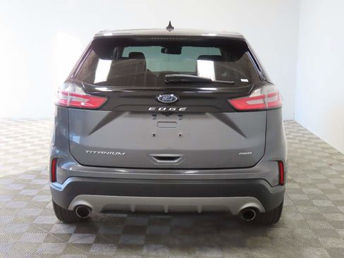 Used 2022 Ford Edge Titanium w/ Equipment Group 301A image 4