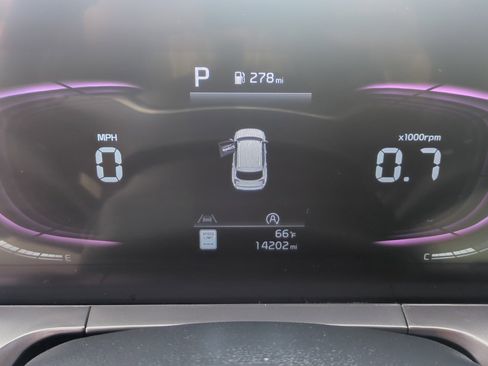 Used 2024 Kia Telluride S w/ S Sunroof Package image 22