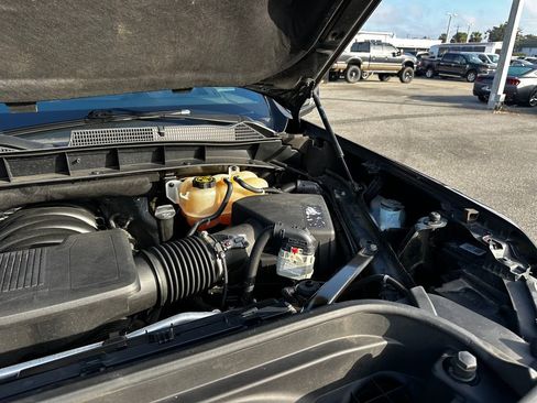 Used 2020 GMC Sierra 1500 AT4 w/ AT4 Premium Package image 28