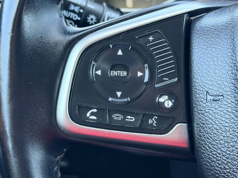 Used 2017 Honda CR-V Touring image 37
