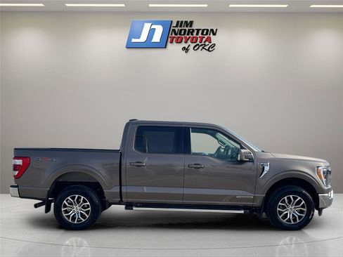 Used 2022 Ford F150 Lariat image 4