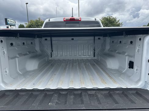 Certified 2024 Chevrolet Colorado Z71 w/ Z71 Convenience Package 2 image 19