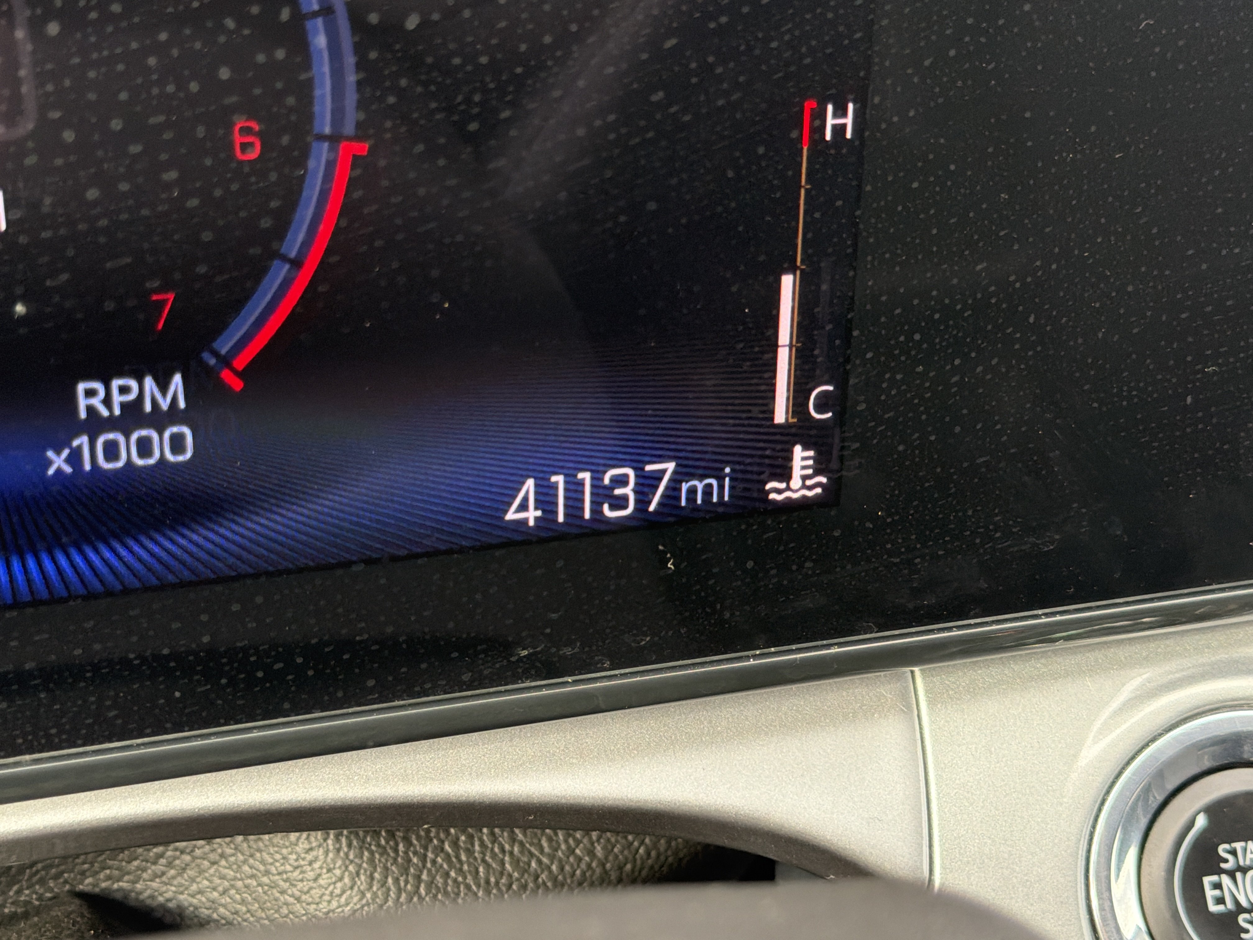 Used 2025 Chevrolet Trax LT FWD image 21