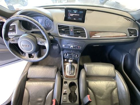 Used 2018 Audi Q3 2.0T Premium Plus w/ Premium Plus Package AWD/4WD image 23