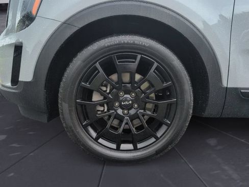 Used 2022 Kia Telluride EX w/ EX Premium Package AWD/4WD image 28