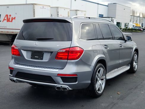 Used 2016 Mercedes-Benz GL 63 AMG 4MATIC image 4