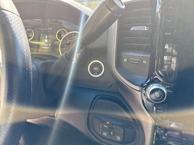 Used 2026 RAM 3500 Tradesman AWD/4WD image 21