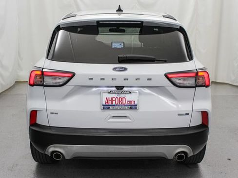 Used 2020 Ford Escape SE AWD/4WD image 8