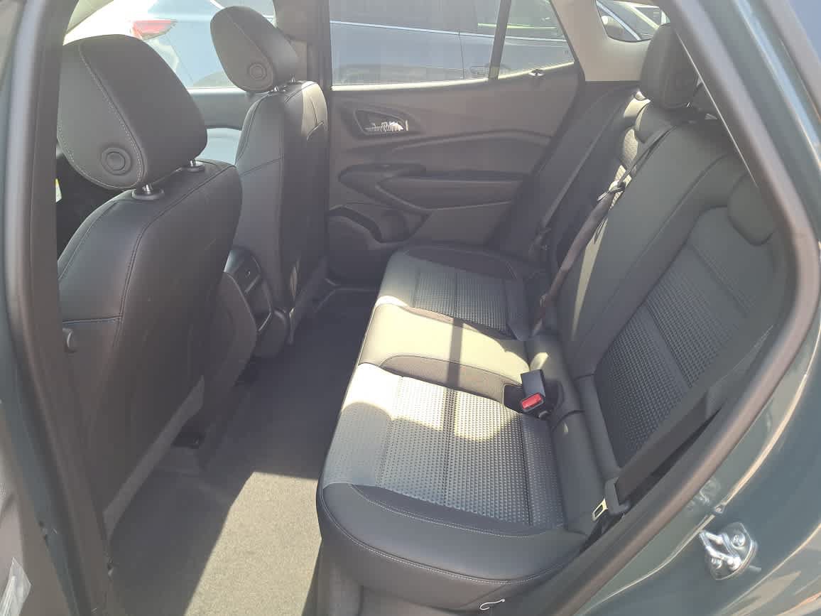 New 2026 Chevrolet Trax LT w/ Driver Confidence Package FWD image 22
