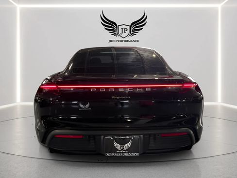 Used 2022 Porsche Taycan RWD image 6