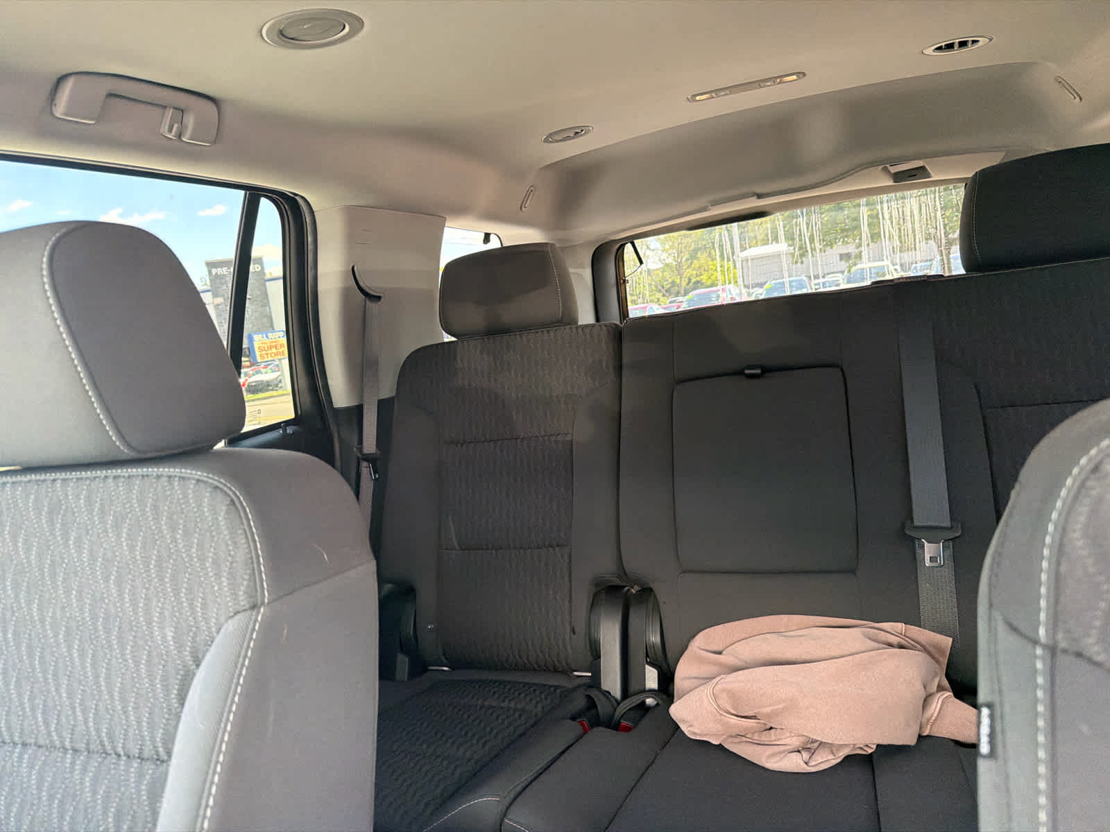 Used 2018 Chevrolet Tahoe LS AWD/4WD image 6