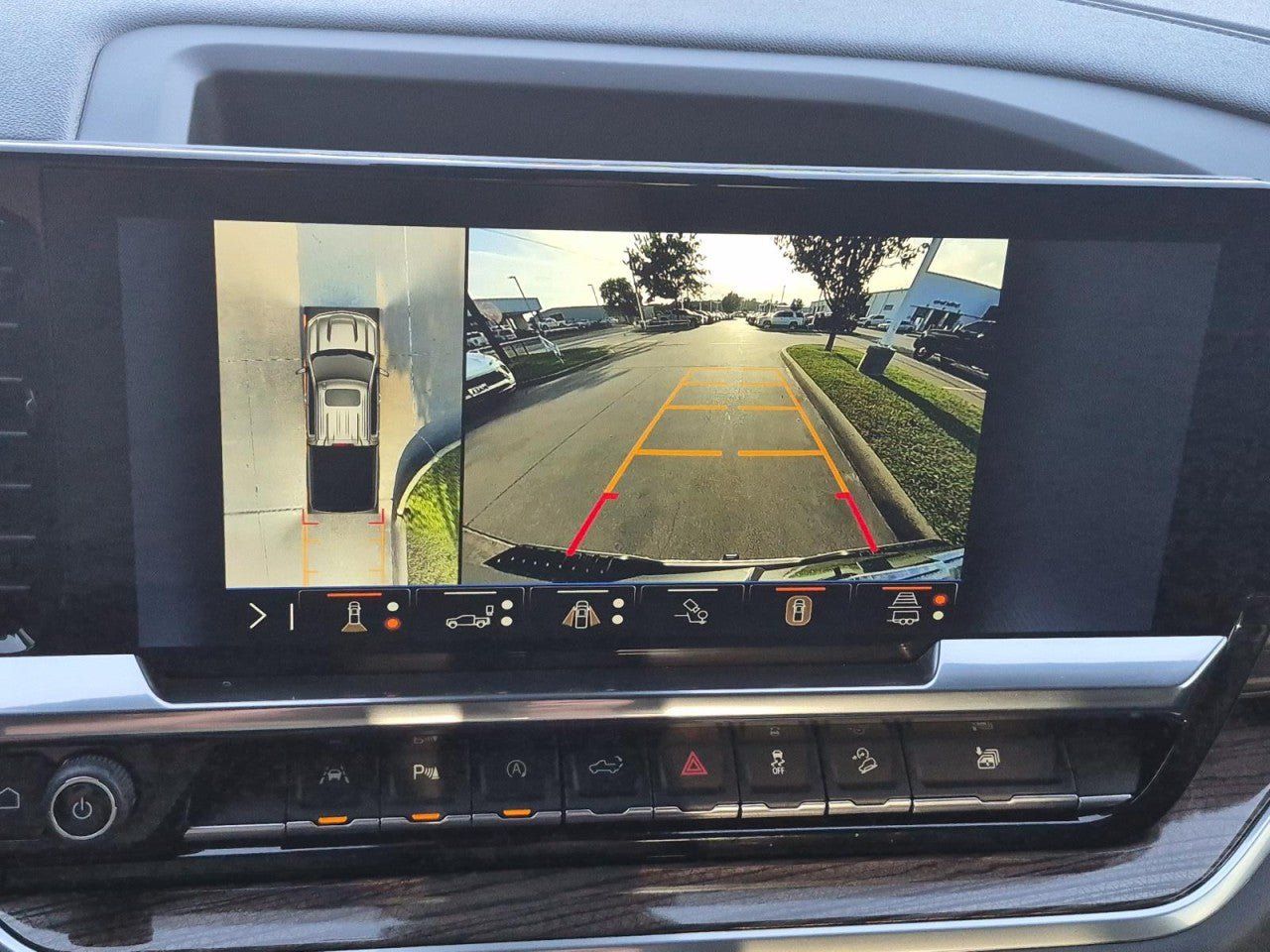 Certified 2026 Chevrolet Silverado 1500 RST AWD/4WD image 29