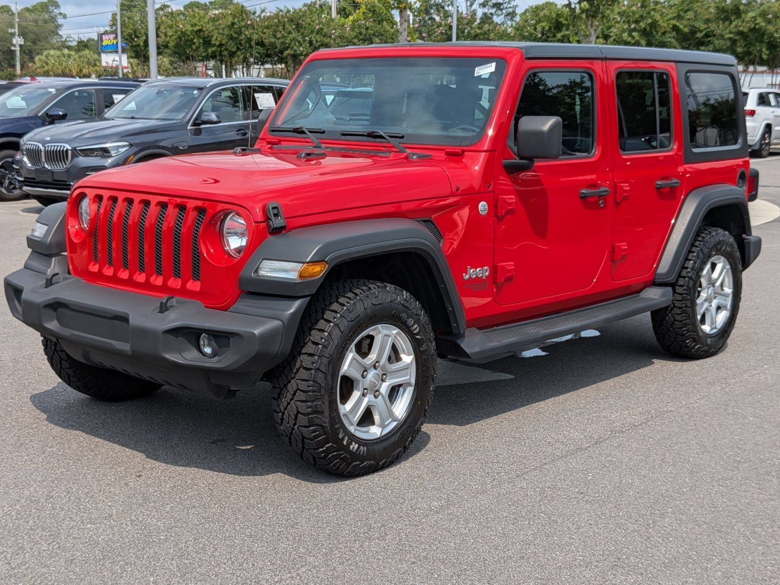Used 2018 Jeep Wrangler Unlimited Sport S AWD/4WD image 7