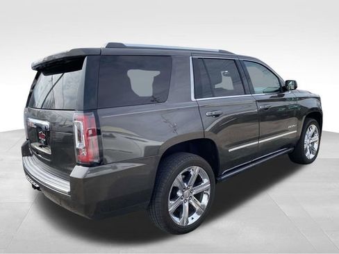 Used 2020 GMC Yukon Denali w/ Open Road Package image 4