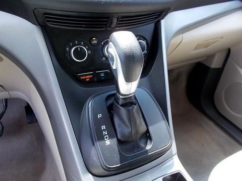 Used 2015 Ford Escape SE image 30