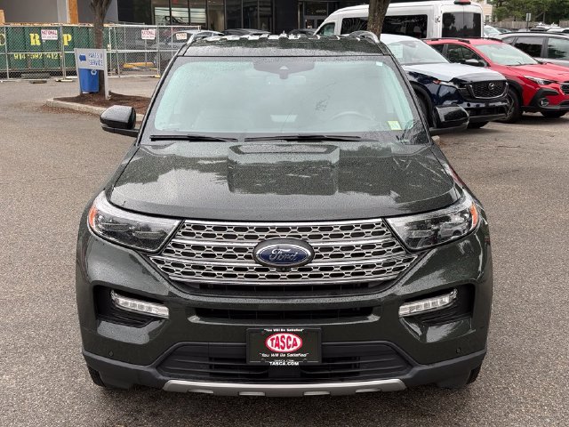 Used 2022 Ford Explorer Limited w/ Limited Technology Package AWD/4WD image 2