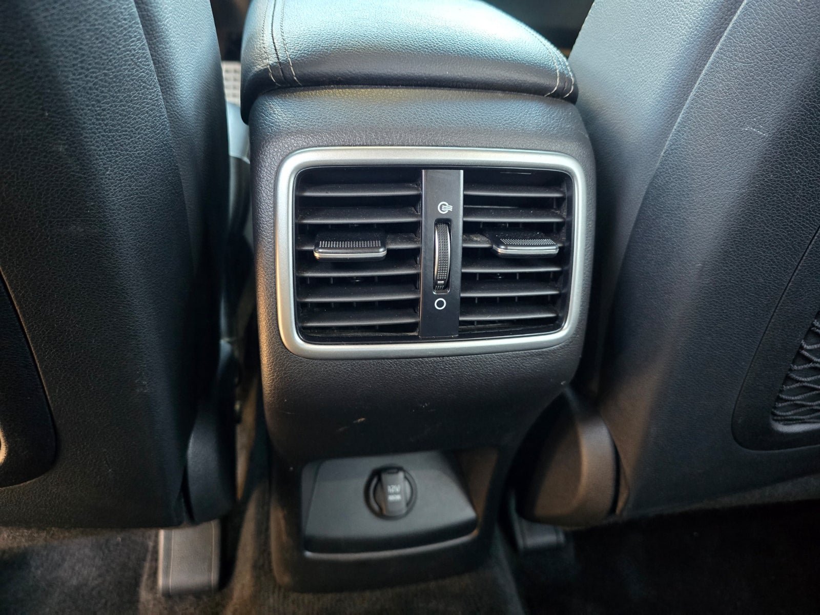 Used 2022 Kia Sportage Nightfall Edition FWD image 24