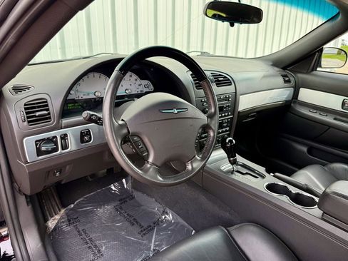 Used 2002 Ford Thunderbird RWD image 10