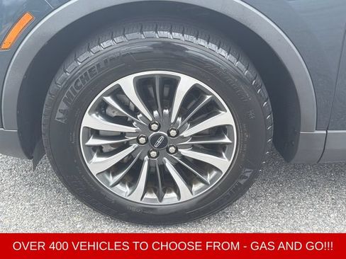 Used 2023 Lincoln Nautilus FWD image 11