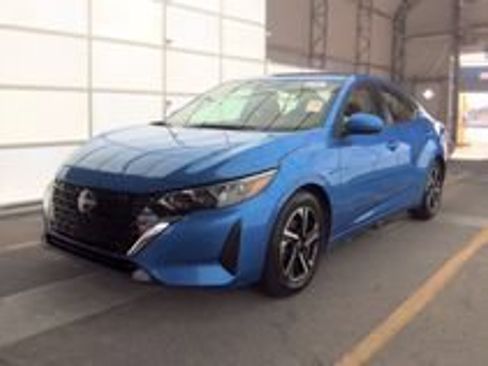 Used 2025 Nissan Sentra SV FWD image 16
