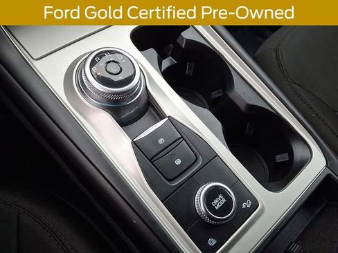 Certified 2022 Ford Explorer XLT w/ Class IV Trailer Tow Package image 17