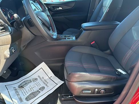 Used 2023 Chevrolet Equinox RS AWD/4WD image 11