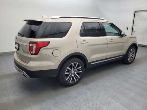 Used 2017 Ford Explorer Platinum AWD/4WD image 10