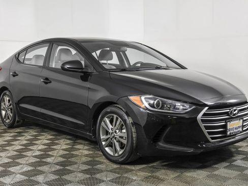Used 2018 Hyundai Elantra SEL image 10