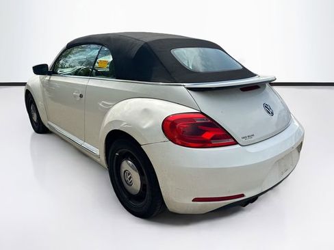 Used 2013 Volkswagen Beetle 2.5 FWD image 5
