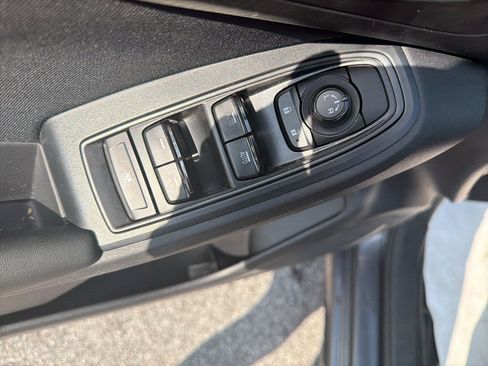 Used 2018 Subaru Impreza 2.0i AWD/4WD image 11