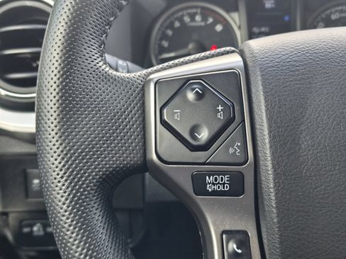 Used 2021 Toyota Tacoma Limited RWD image 27