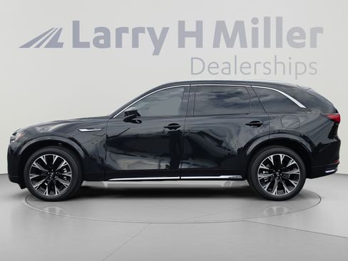 Used 2026 MAZDA CX-90 3.3 Turbo S w/ Premium Plus AWD/4WD image 2