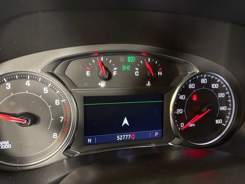 Used 2023 GMC Acadia SLT FWD image 26