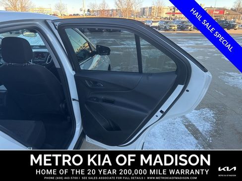 Used 2024 Chevrolet Equinox LT AWD/4WD image 32